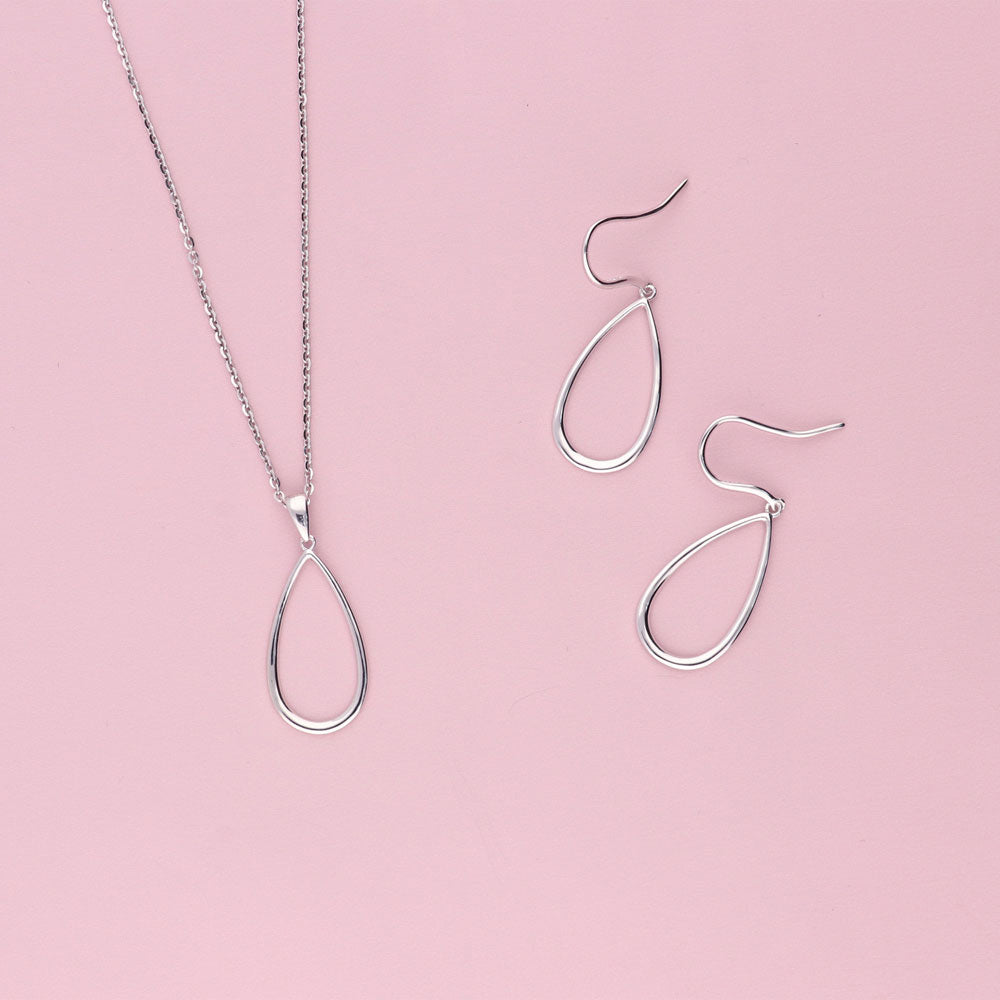 Flatlay view of Teardrop Necklace and Earrings Set in Sterling Silver, 5 of 10