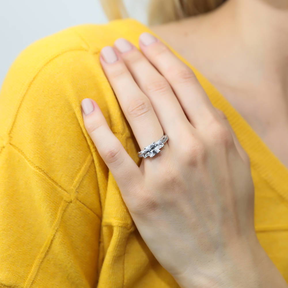 3-Stone 1.6ct Princess CZ Ring Set in Sterling Silver