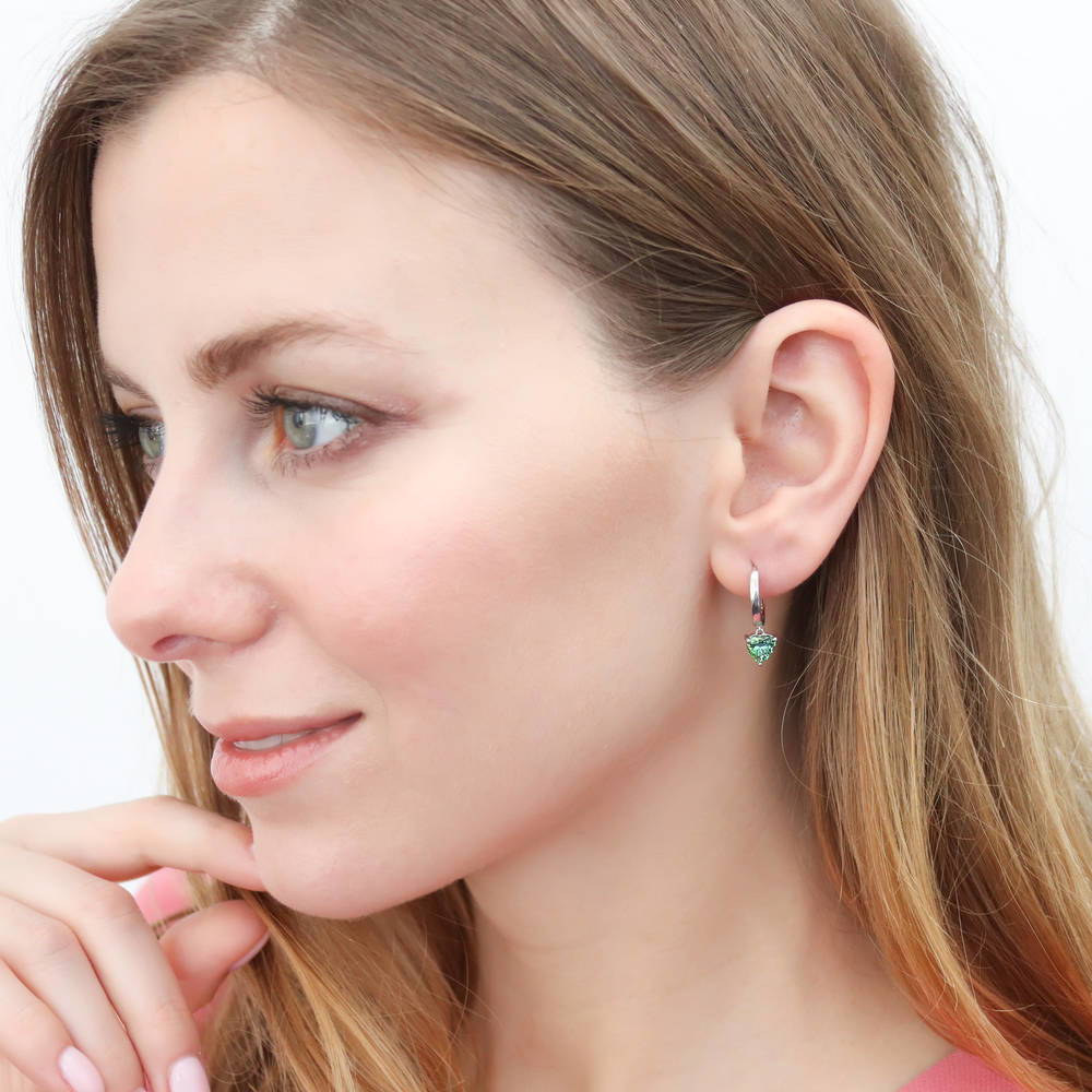 Solitaire Green Heart CZ Dangle Earrings in Sterling Silver 1.4ct