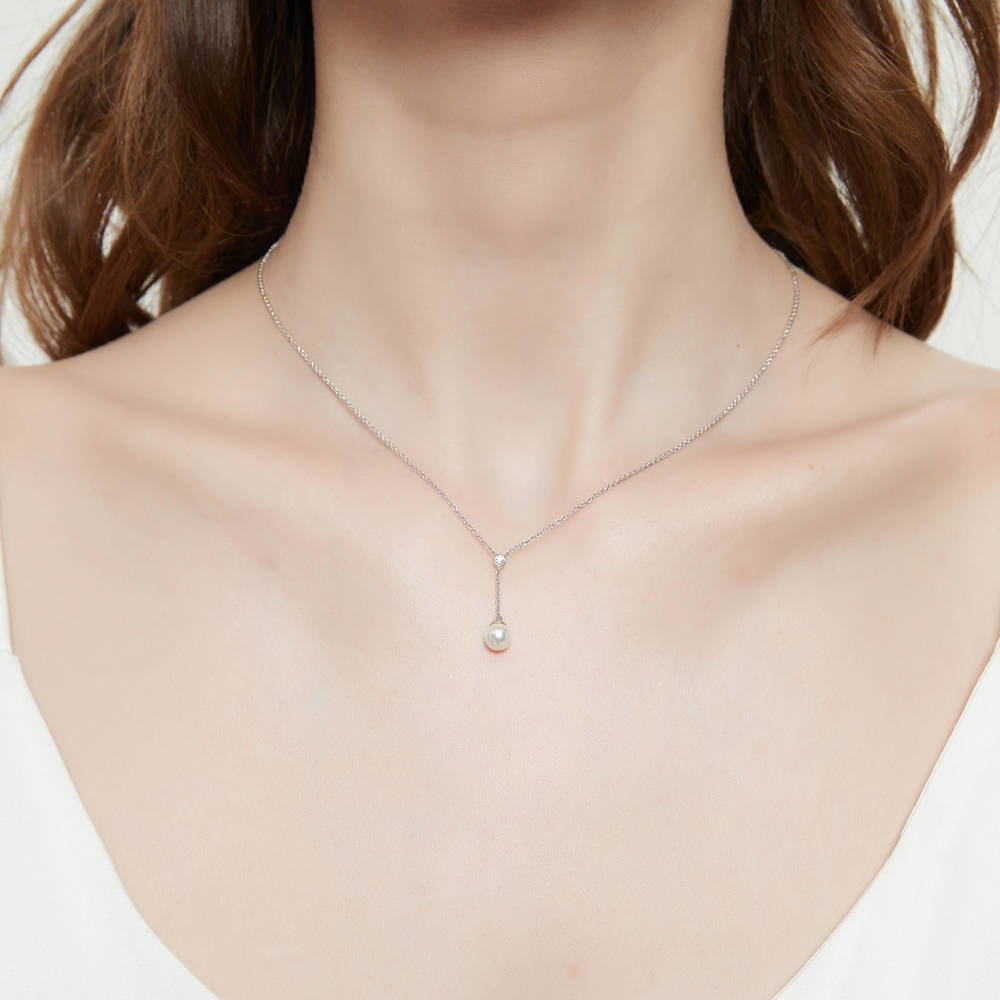 Solitaire Imitation Pearl Necklace in Sterling Silver