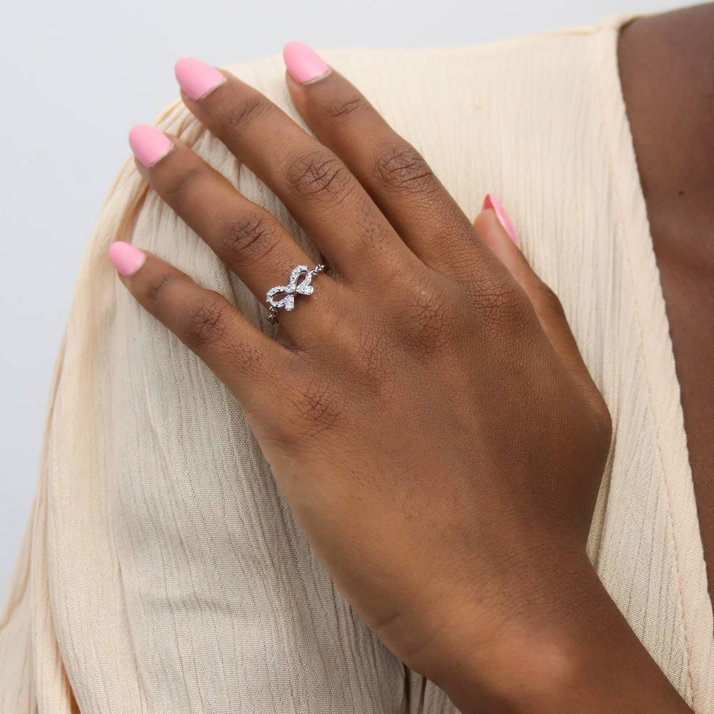 Bow Tie CZ Chain Ring in Sterling Silver