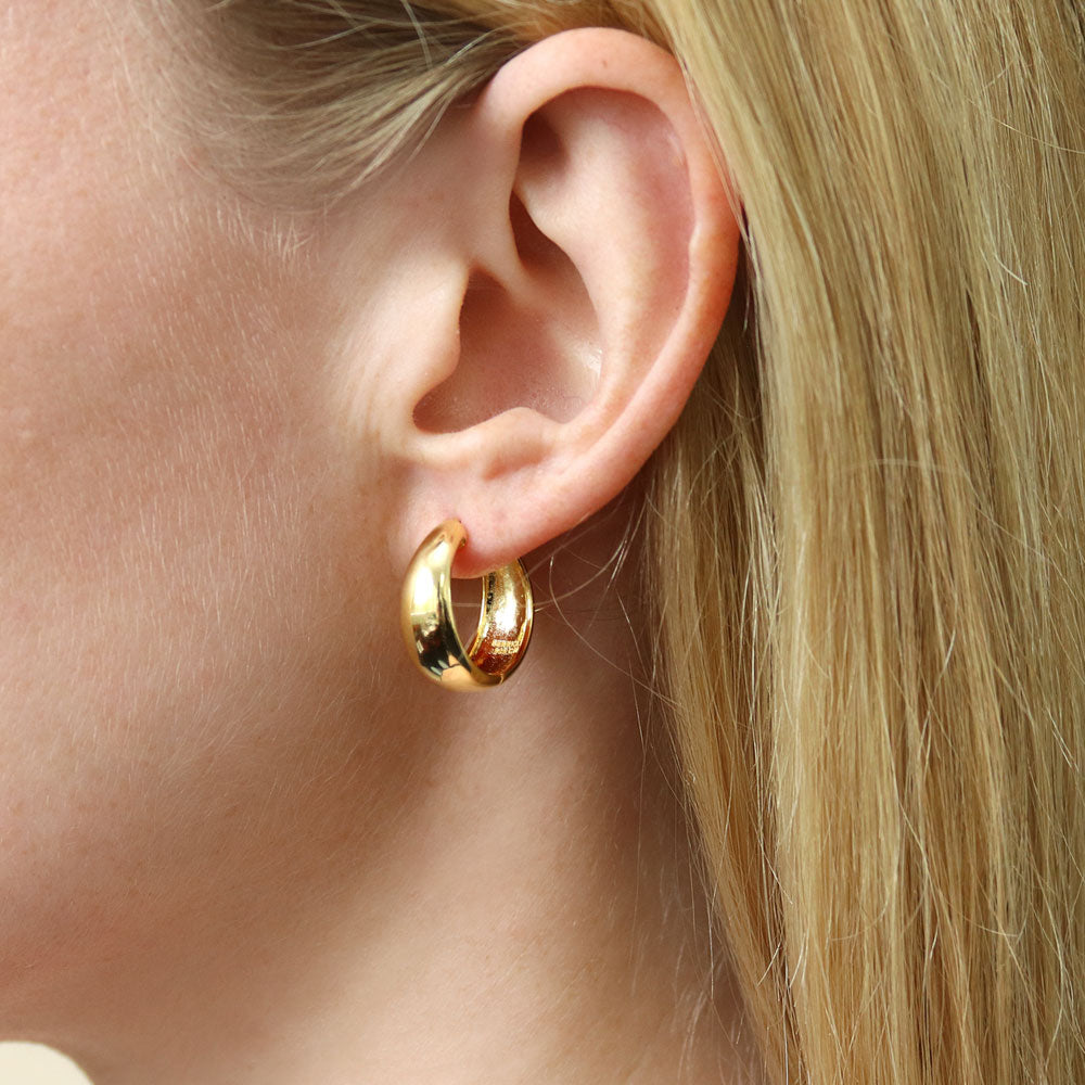 Dome Hoop Earrings in Gold Flashed Sterling Silver 0.8", 2 Pairs