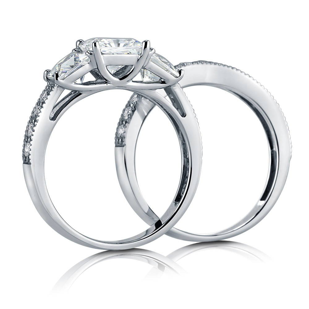 3-Stone 1.6ct Princess CZ Ring Set in Sterling Silver