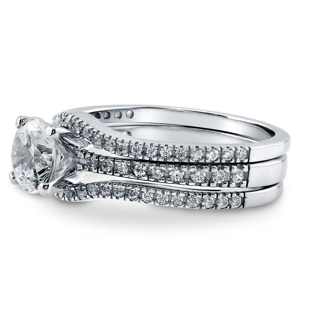 Angle view of Solitaire 1ct Round CZ Ring Set in Sterling Silver, 4 of 10