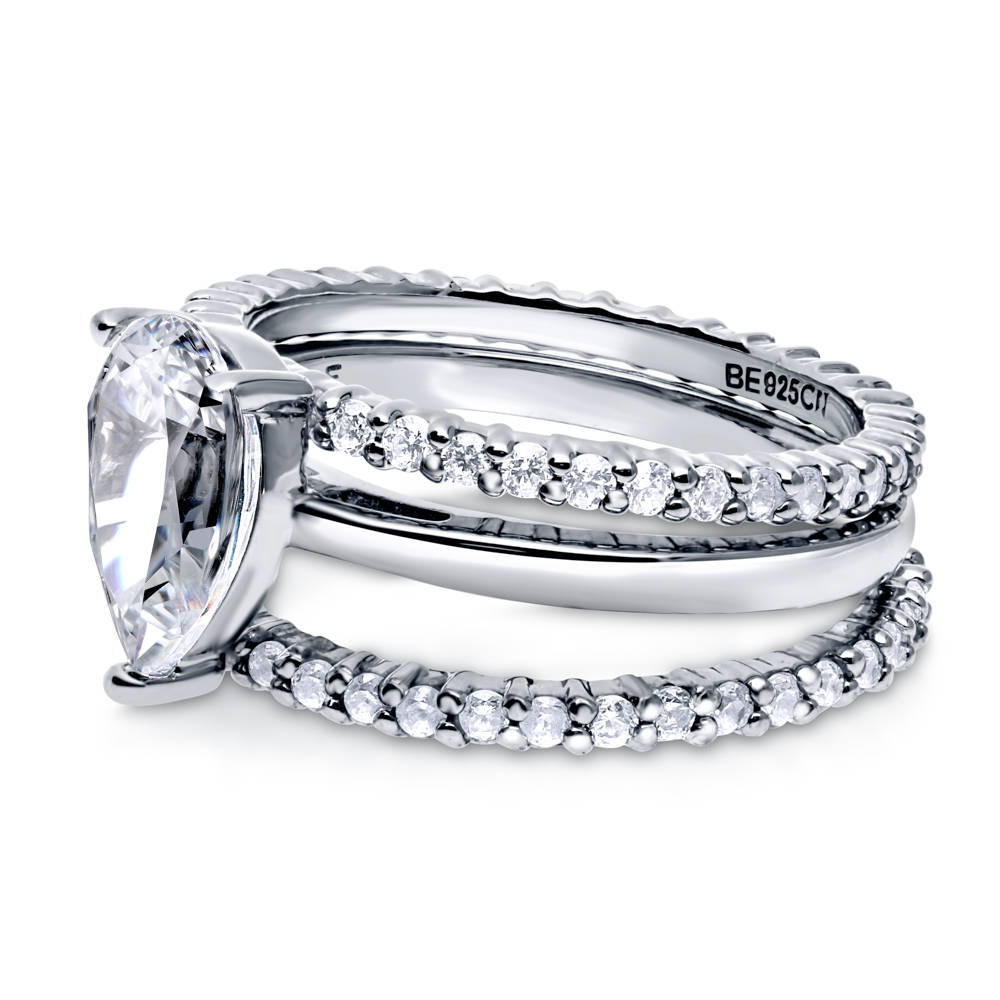 Solitaire 1.8ct Pear CZ Ring Set in Sterling Silver
