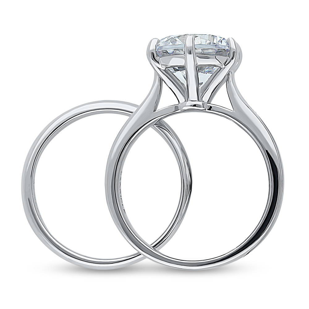 Solitaire 3.8ct Round CZ Ring Set in Sterling Silver