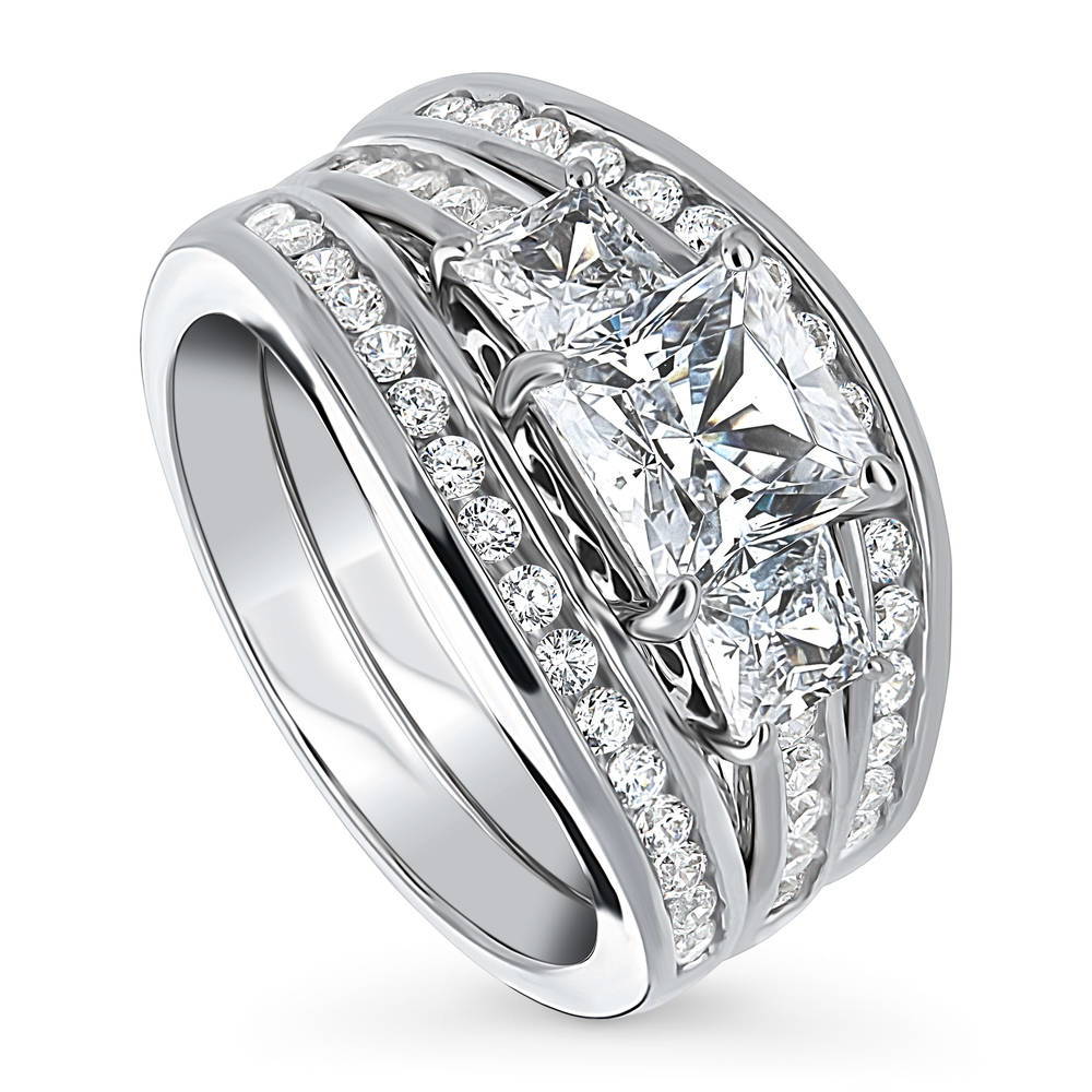 3-Stone 1.6ct Princess CZ Ring Set in Sterling Silver