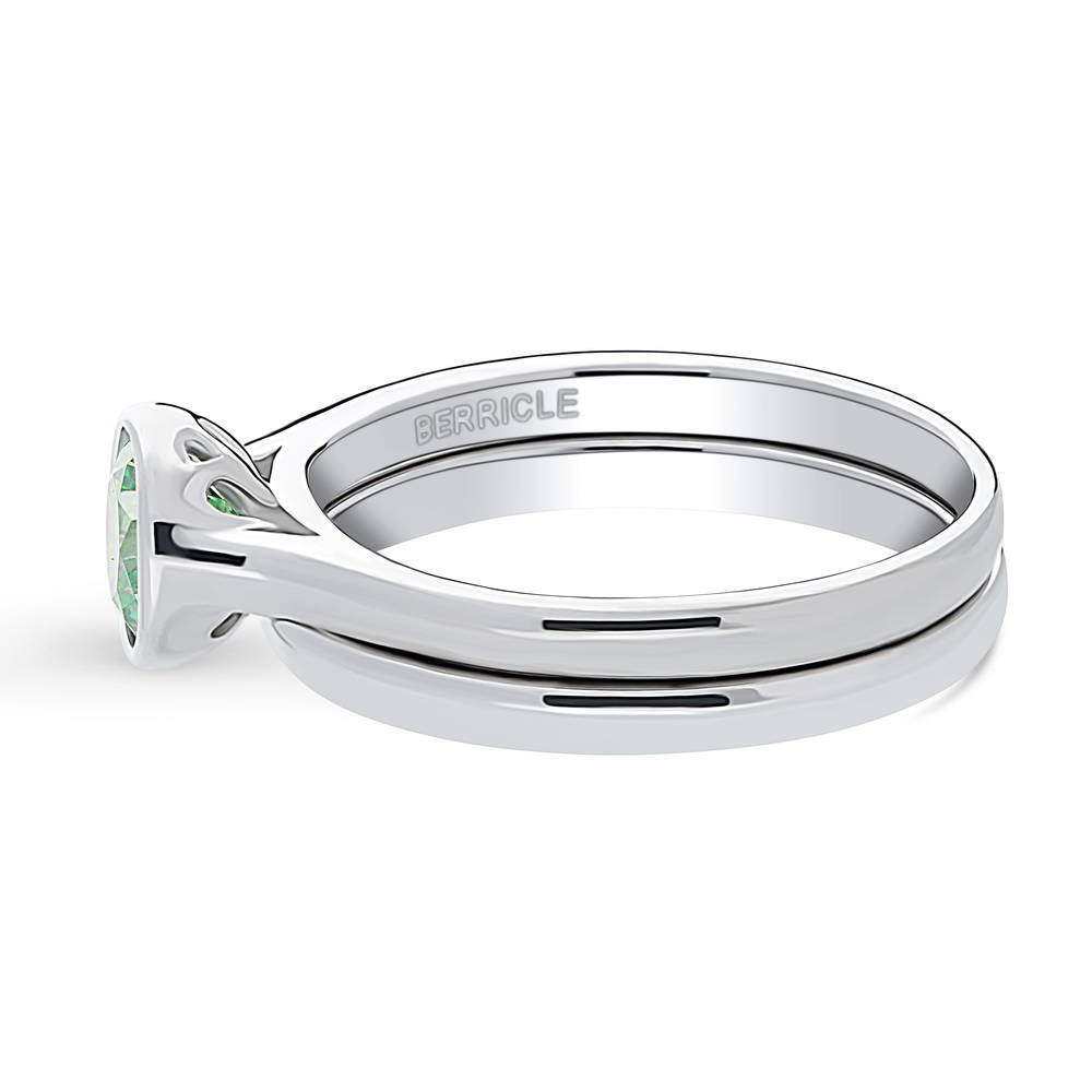 Solitaire 0.8ct Green Bezel Set Round CZ Ring Set in Sterling Silver