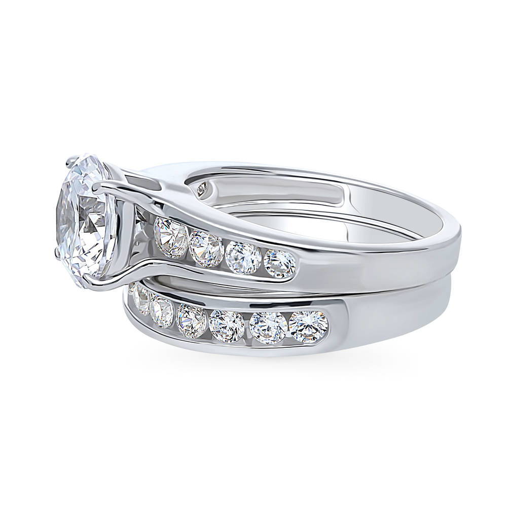 Solitaire 2.7ct CZ Ring Set in Sterling Silver