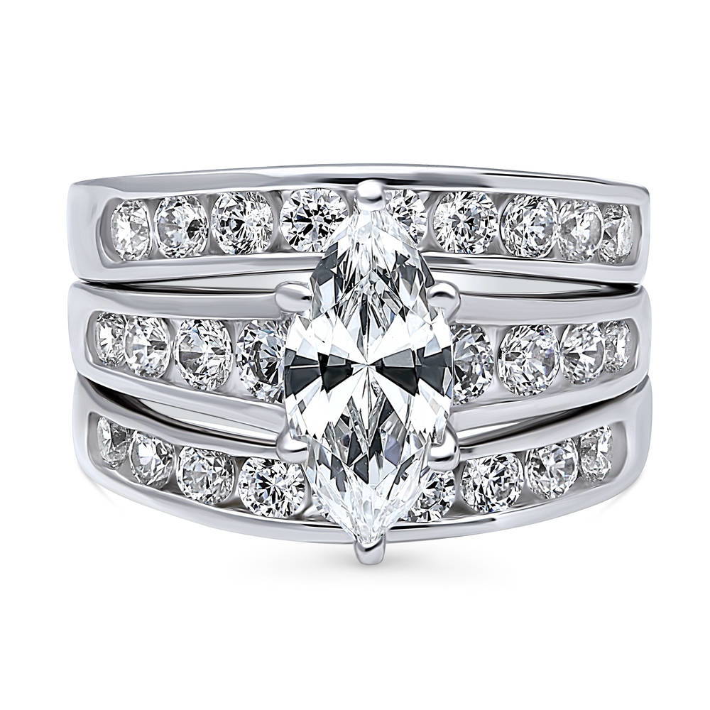 Solitaire 1.6ct Marquise CZ Statement Ring Set in Sterling Silver