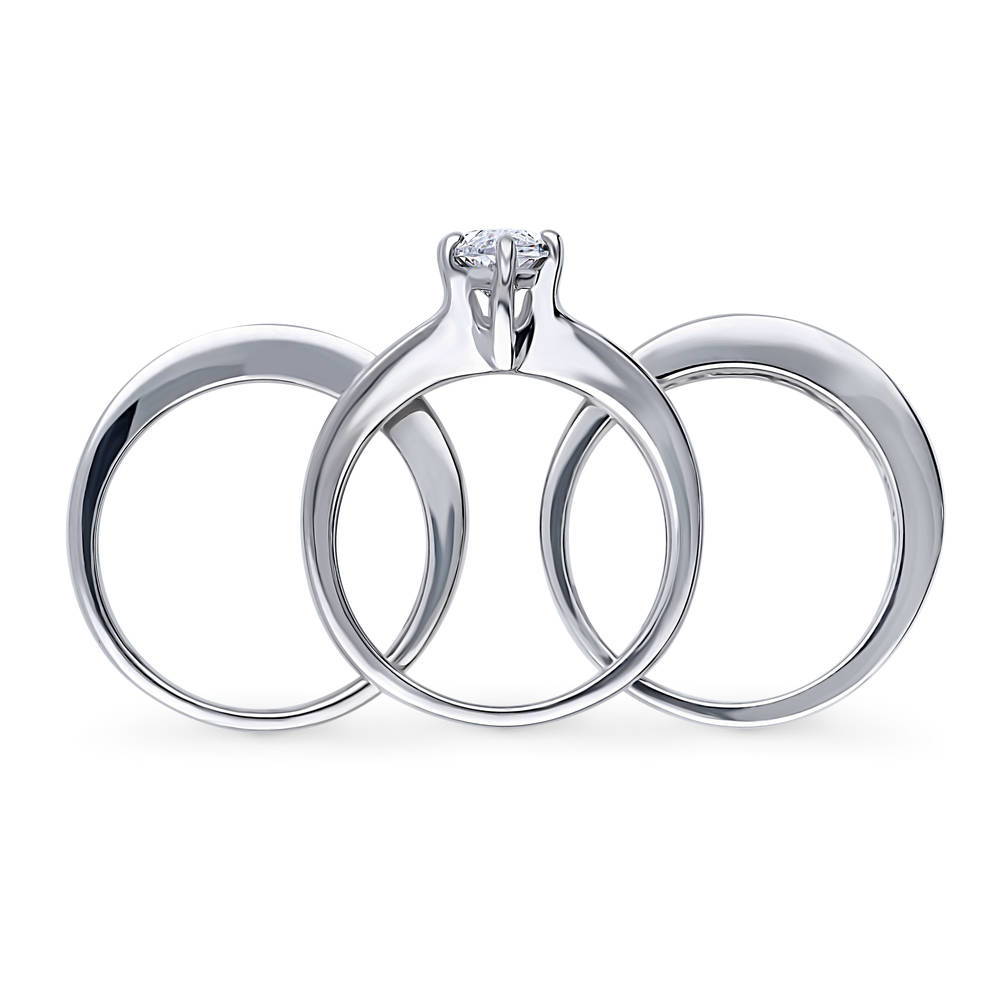 Solitaire 1.6ct Marquise CZ Ring Set in Sterling Silver