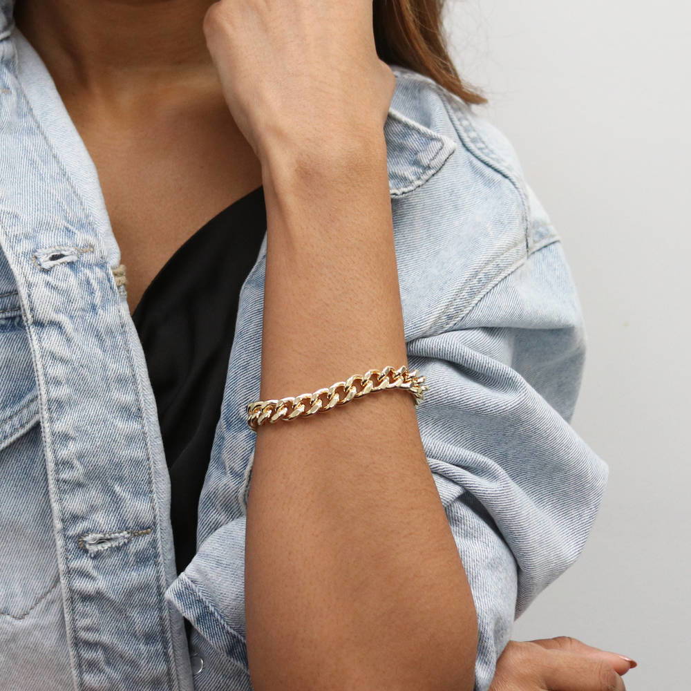 Model wearing Curb Necklace and Chain Bracelet, 2-Piece, Gold-Tone