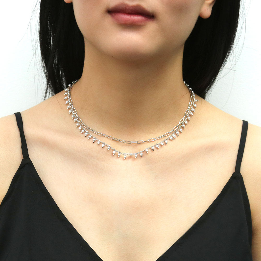 Model wearing Imitation Pearl Station Necklace, Rose Gold Flashed