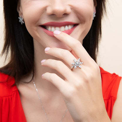 Snowflake CZ Ring in Sterling Silver