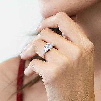 Model Wearing Flower Ring Style R1941-01