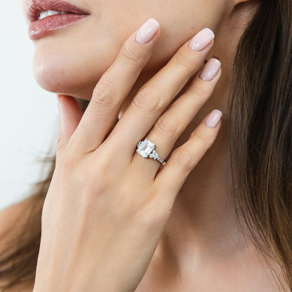Model Wearing Flower Ring Style R1943-01