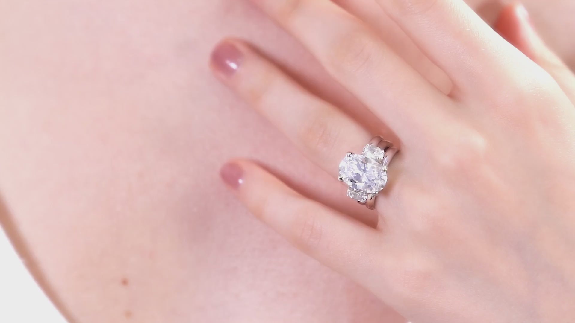 3-Stone Ring, Band Ring