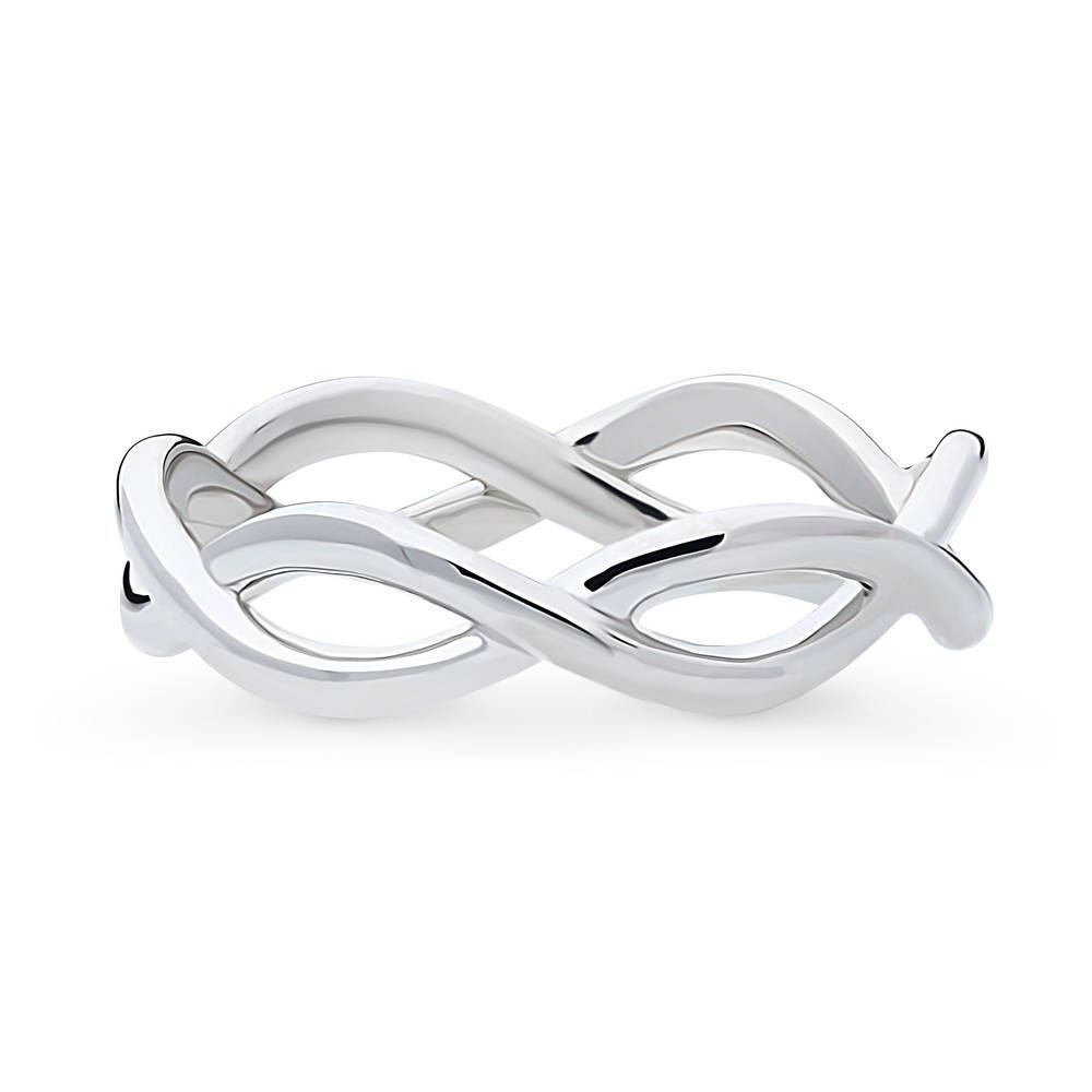 How to Get the Perfect Ring Stack