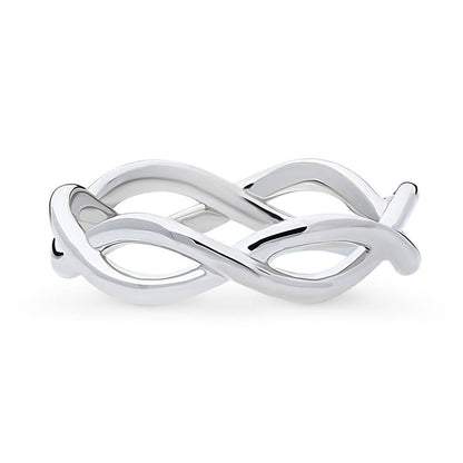 How to Get the Perfect Ring Stack
