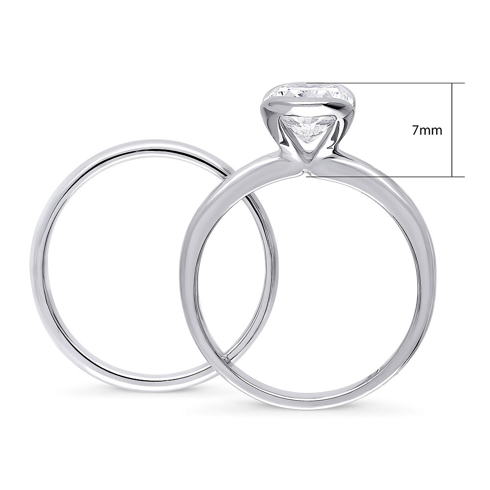 Alternate view of Solitaire 1.8ct Bezel Oval CZ Ring Set in Sterling Silver, 6 of 6