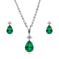 Solitaire Pear Cut Set in Sterling Silver, Green Color