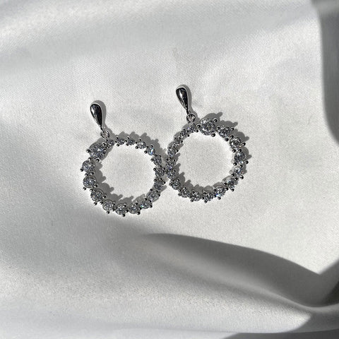 Image Contain: Graduated Dangle Earrings