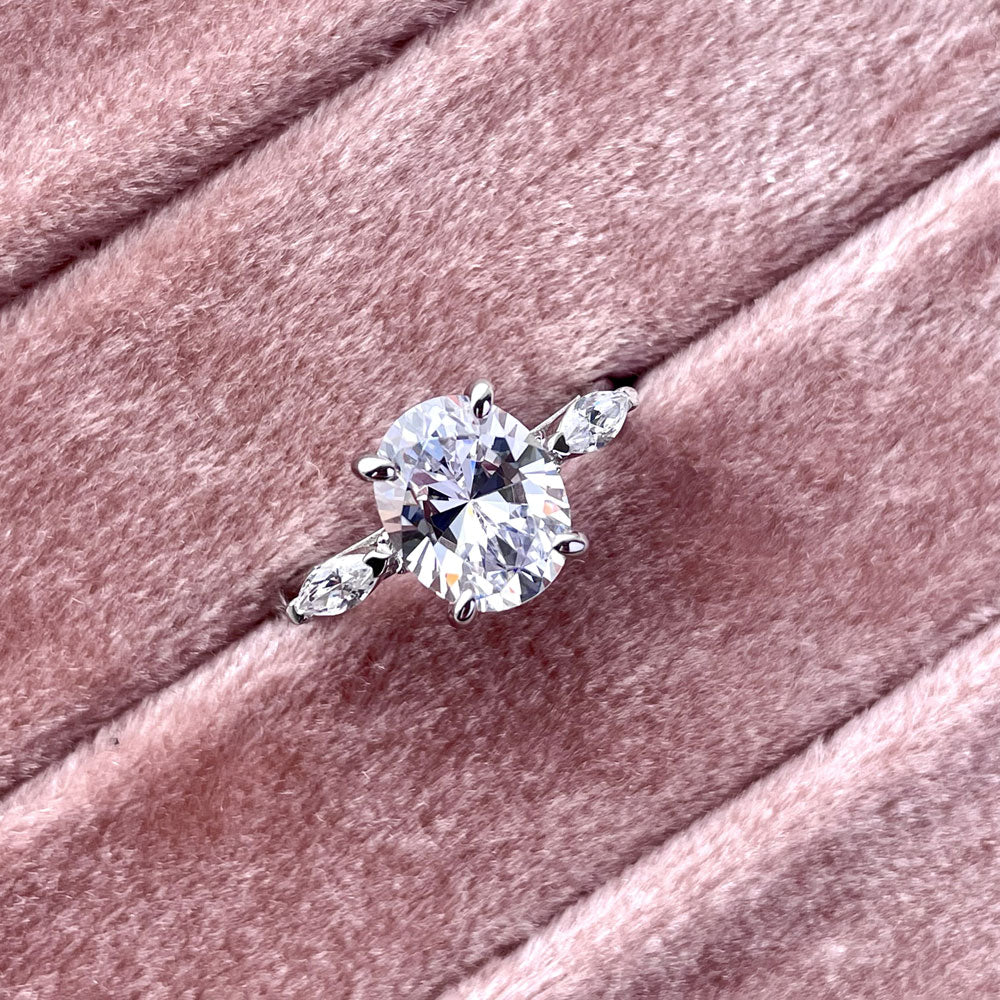 Image Contain: 3-Stone Ring