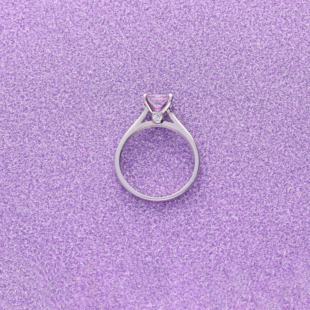 Image Contain: Solitaire Ring