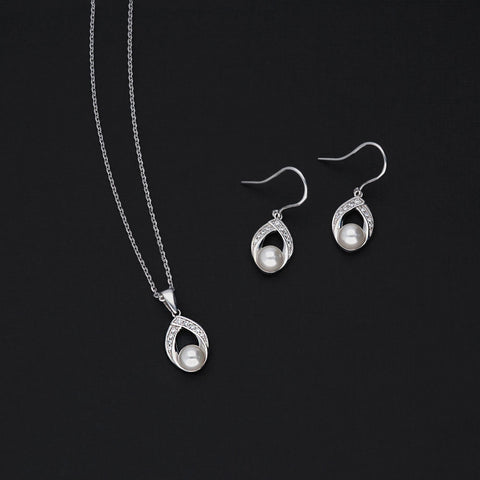Image Contain: Woven Dangle Earrings, Woven Pendant Necklace