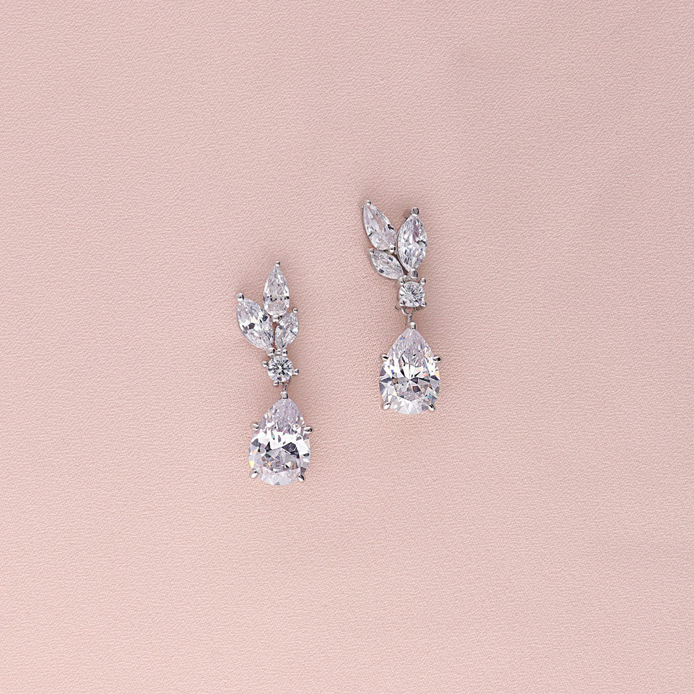 Flatlay view of Lookbook FL2853, 1 of 1