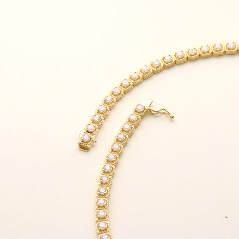 Image Contain: Cable Tennis Necklace