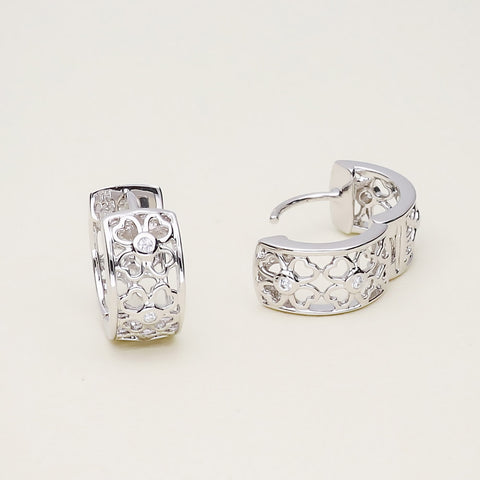 Image Contain: Clover Huggie Earrings