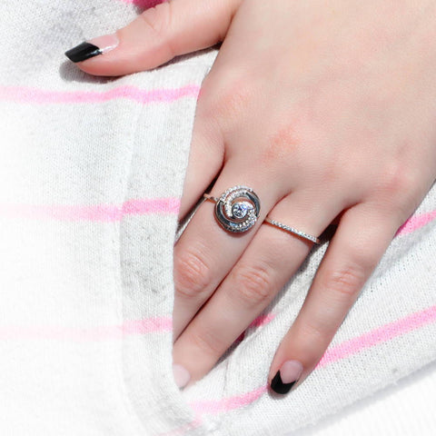 Image Contain: Model Wearing Flower Two Finger Ring