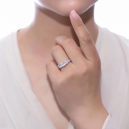 3-Stone 1.6ct Princess CZ Ring Set in Sterling Silver