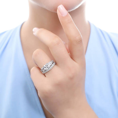 3-Stone 1.6ct Princess CZ Ring Set in Sterling Silver