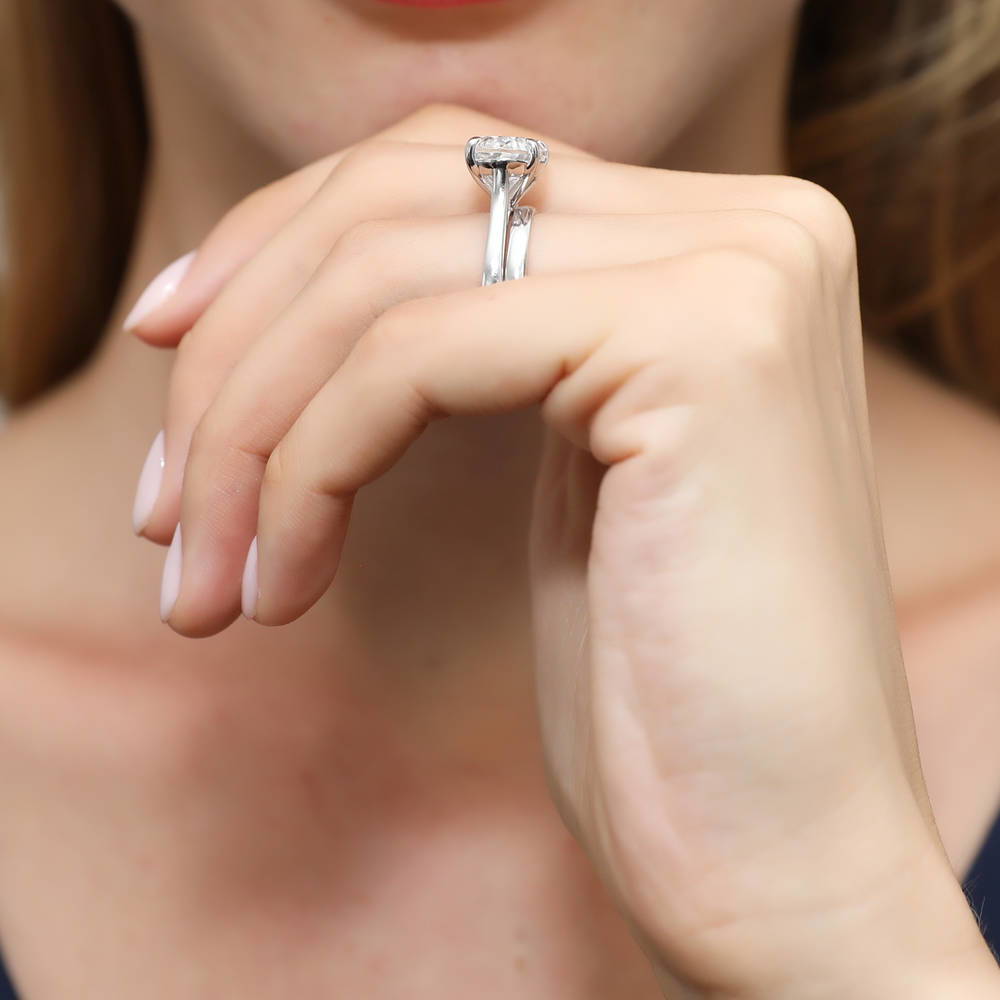 Solitaire East-West 5.5ct Oval CZ Ring Set in Sterling Silver