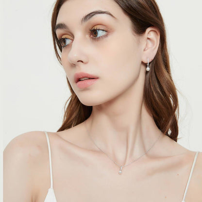 Solitaire Imitation Pearl Necklace in Sterling Silver