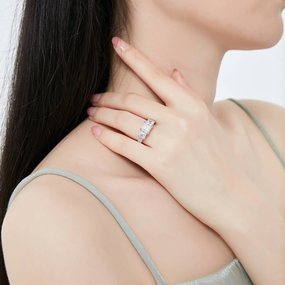 3-Stone 1.6ct Princess CZ Ring Set in Sterling Silver