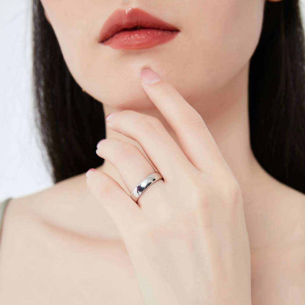 Model wearing Band in Sterling Silver, 2 of 5