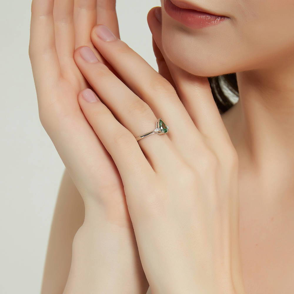 3-Stone 0.8ct Green Pear CZ Ring in Sterling Silver
