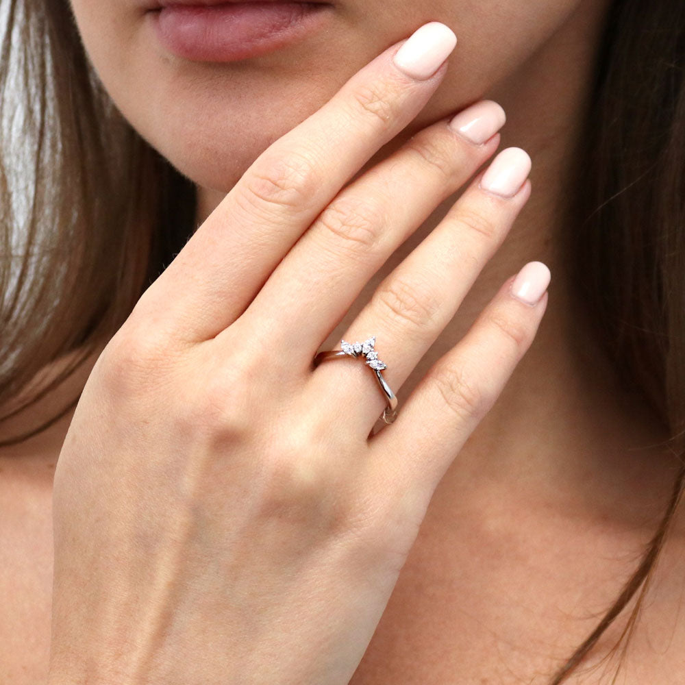 5-Stone Chevron CZ Curved Band in Sterling Silver
