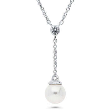 Solitaire White Round Imitation Pearl Necklace in Sterling Silver