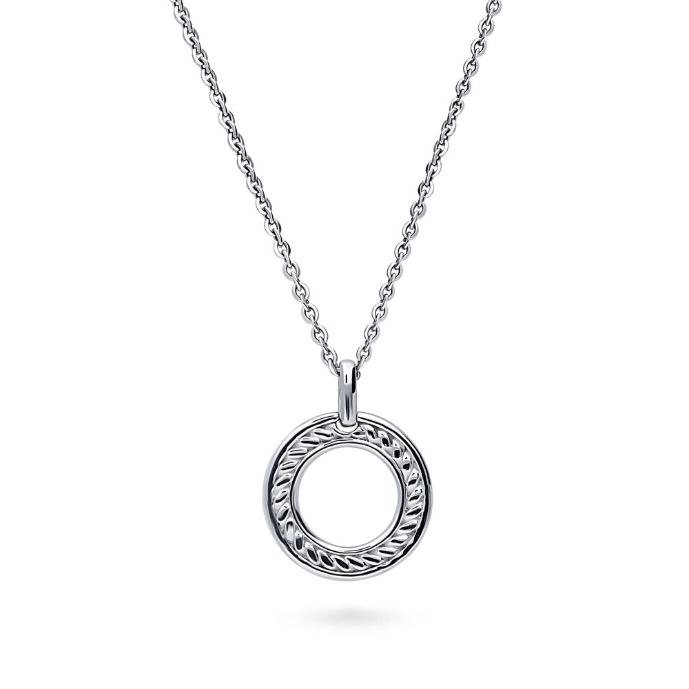 Open Circle Cable Pendant Necklace in Sterling Silver