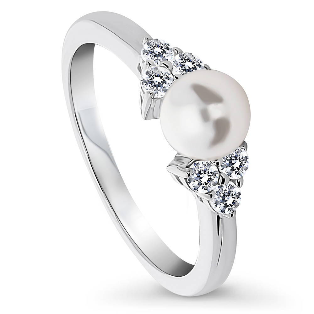 Solitaire White Round Imitation Pearl Ring in Sterling Silver