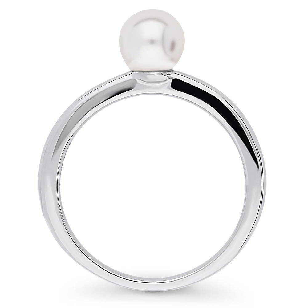 Solitaire White Round Imitation Pearl Ring in Sterling Silver