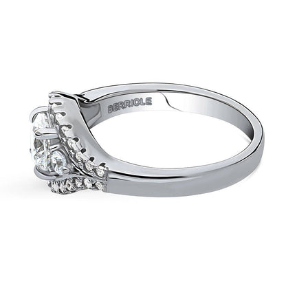 3-Stone 0.8ct CZ Ring in Sterling Silver