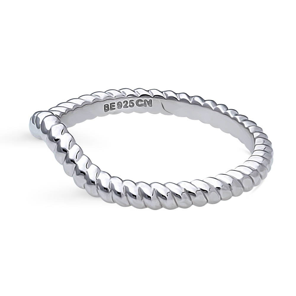Woven Wishbone Chevron Band in Sterling Silver