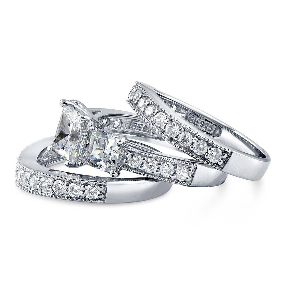 3-Stone 1.6ct Princess CZ Ring Set in Sterling Silver