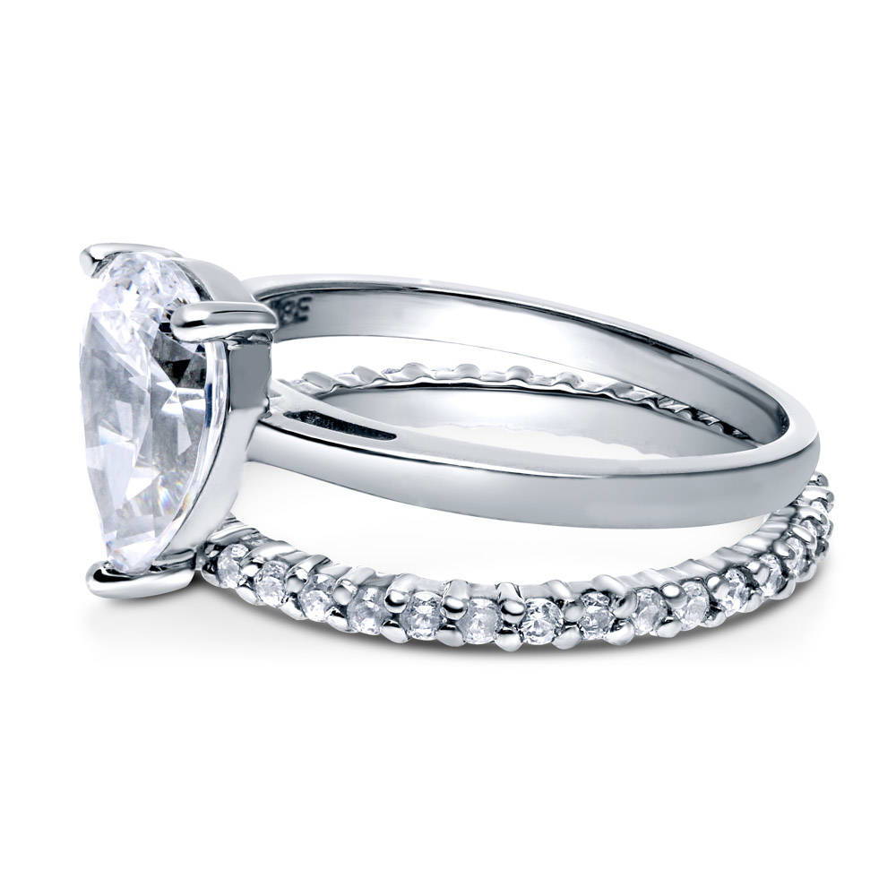 Angle view of Solitaire 1.8ct Pear CZ Ring Set in Sterling Silver, 5 of 16
