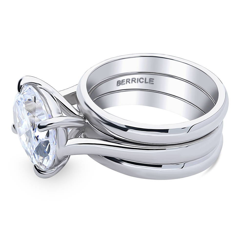 Angle view of Solitaire East-West 5.5ct Oval CZ Ring Set in Sterling Silver, 5 of 10